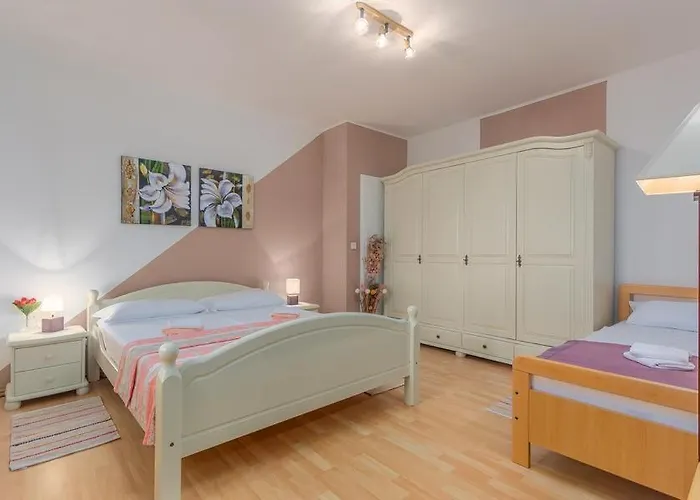 David Πανσιόν